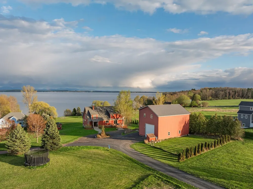 14 Turtle Bay Lane South Hero VT 05486