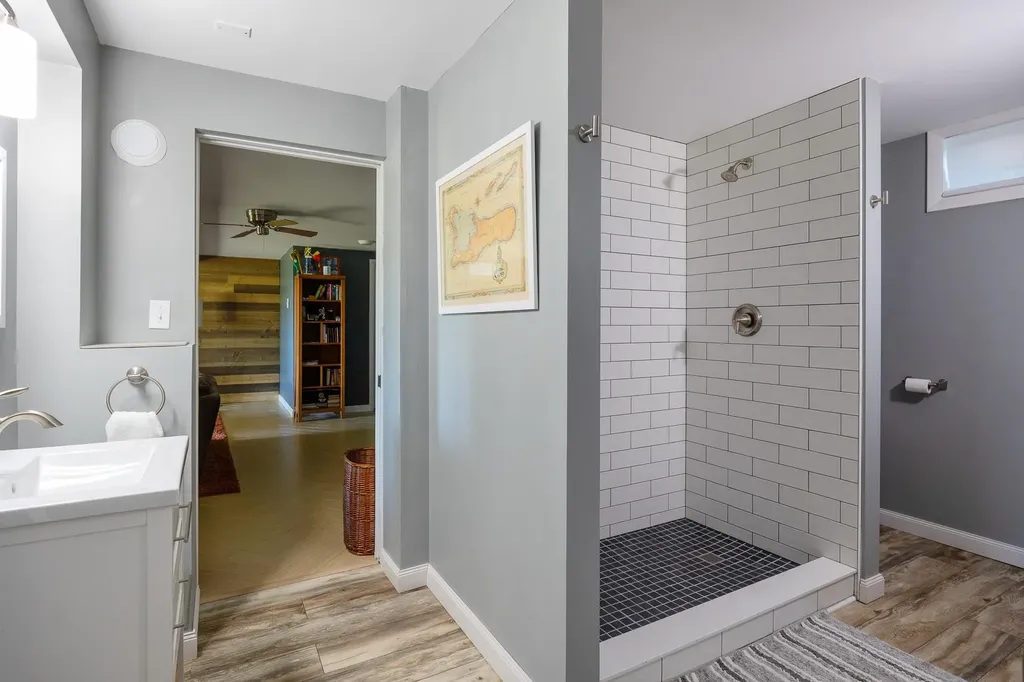 14 Turtle Bay Lane South Hero VT 05486