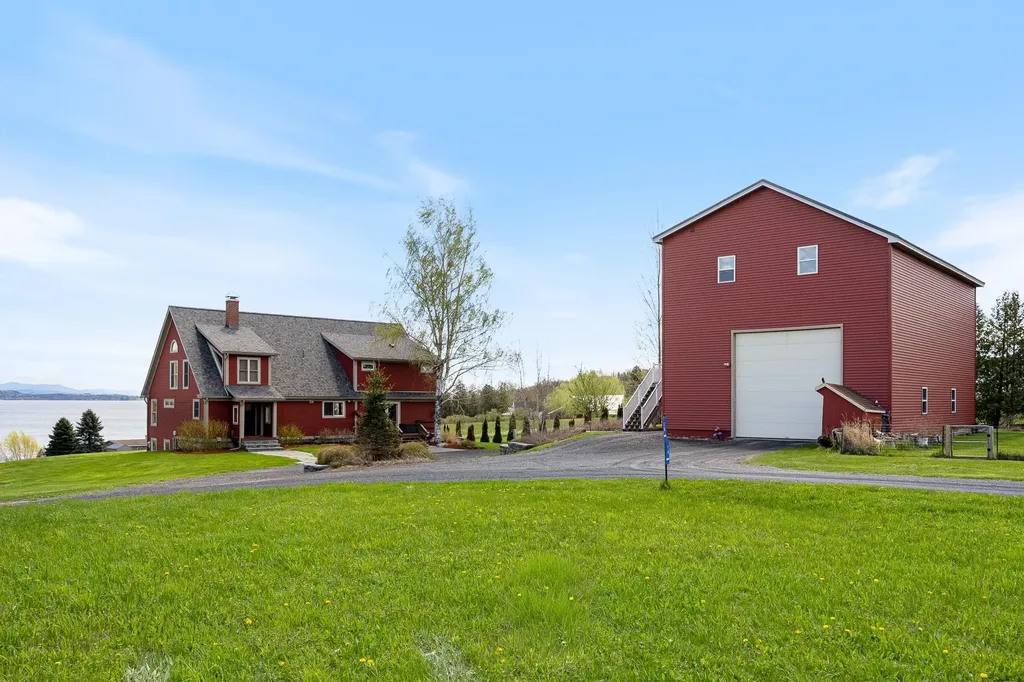 14 Turtle Bay Lane South Hero VT 05486