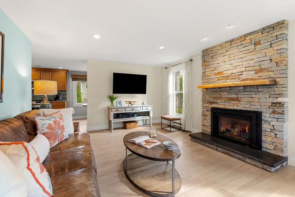 20 Cedarview Lane Hampton NH 03842