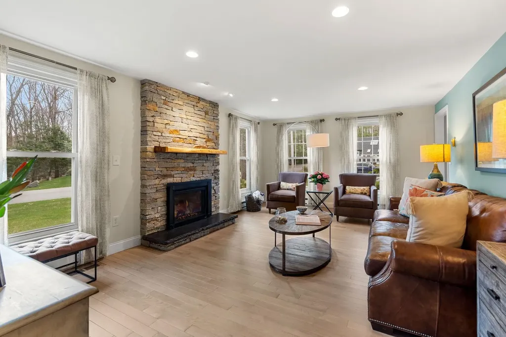 20 Cedarview Lane Hampton NH 03842