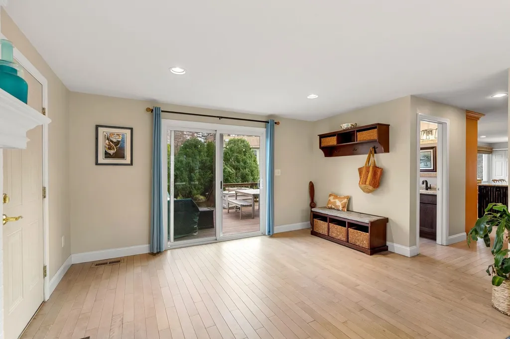 20 Cedarview Lane Hampton NH 03842