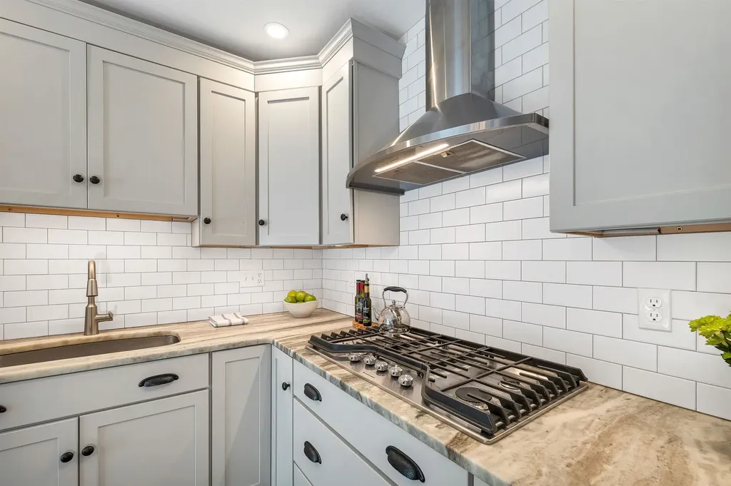 511 Grandview Road Conway NH 03818