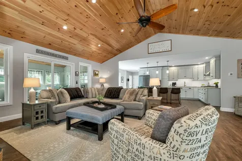 511 Grandview Road Conway NH 03818