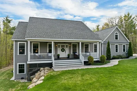 511 Grandview Road Conway NH 03818