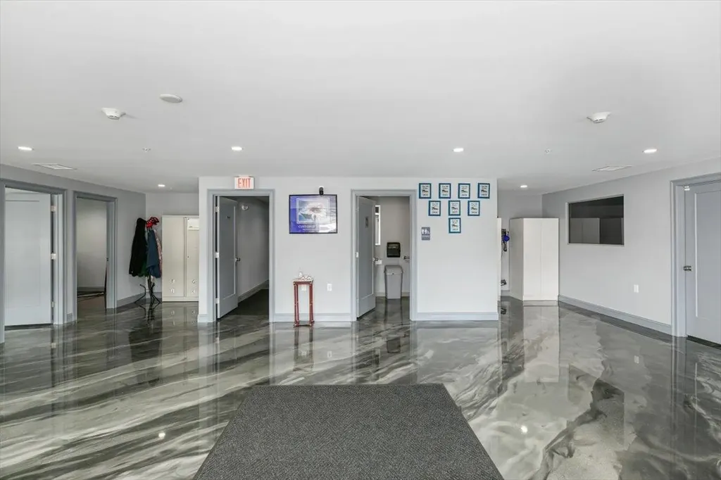 409 Emerson Avenue Hampstead NH 03841
