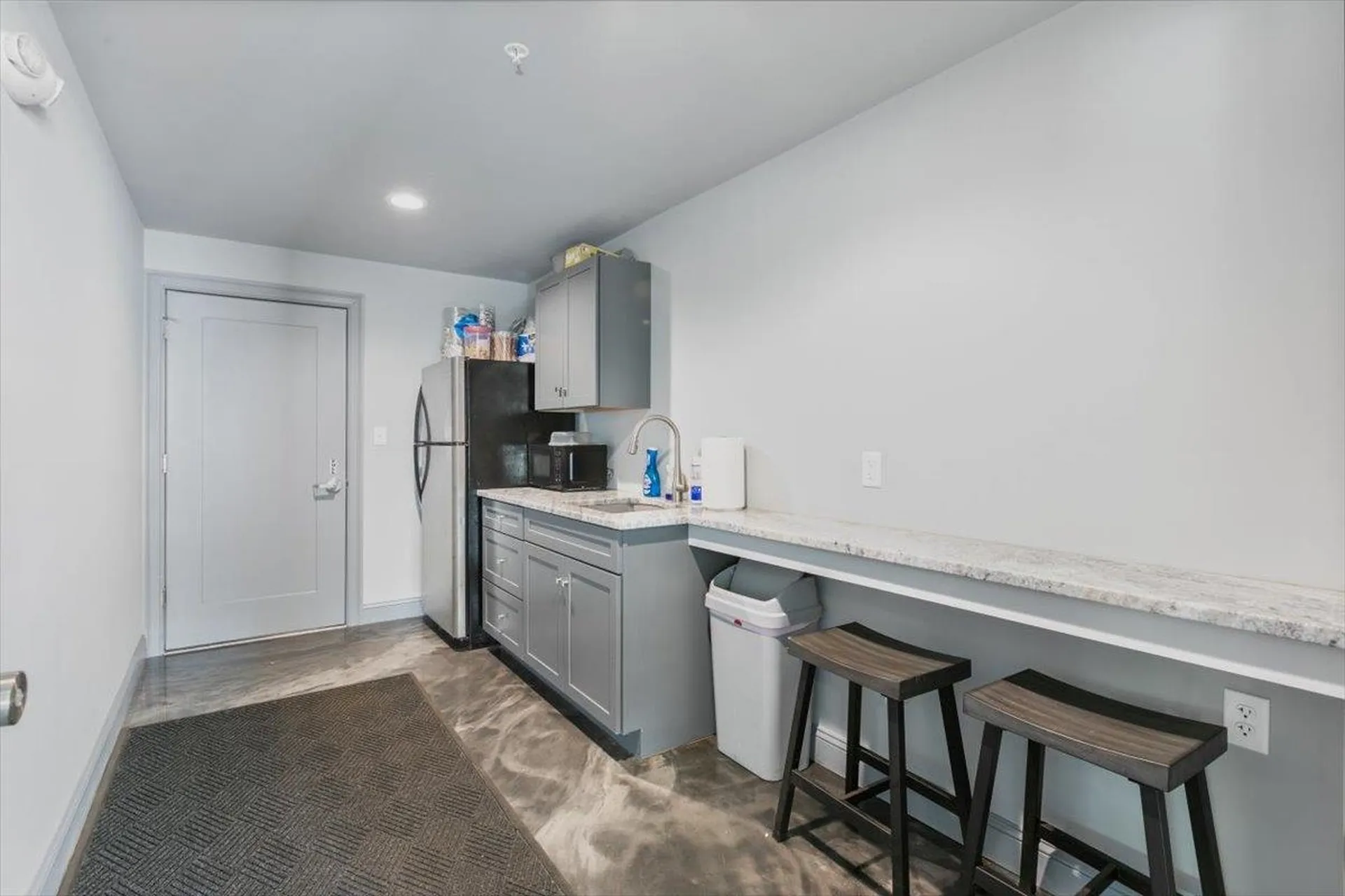 409 Emerson Avenue Hampstead NH 03841