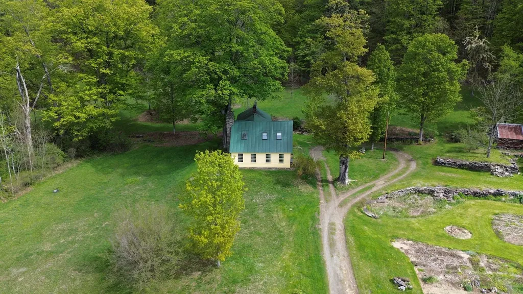 2416 Stage Road Guilford VT 05301
