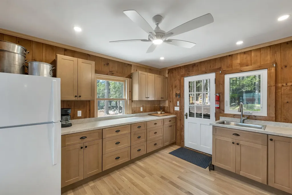 292 Bear Island Meredith NH 03253