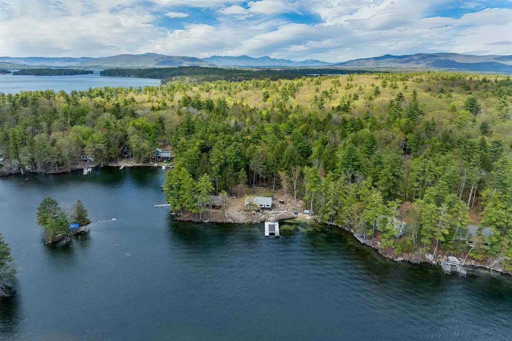 292 Bear Island Meredith NH 03253