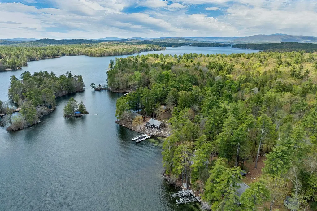 292 Bear Island Meredith NH 03253