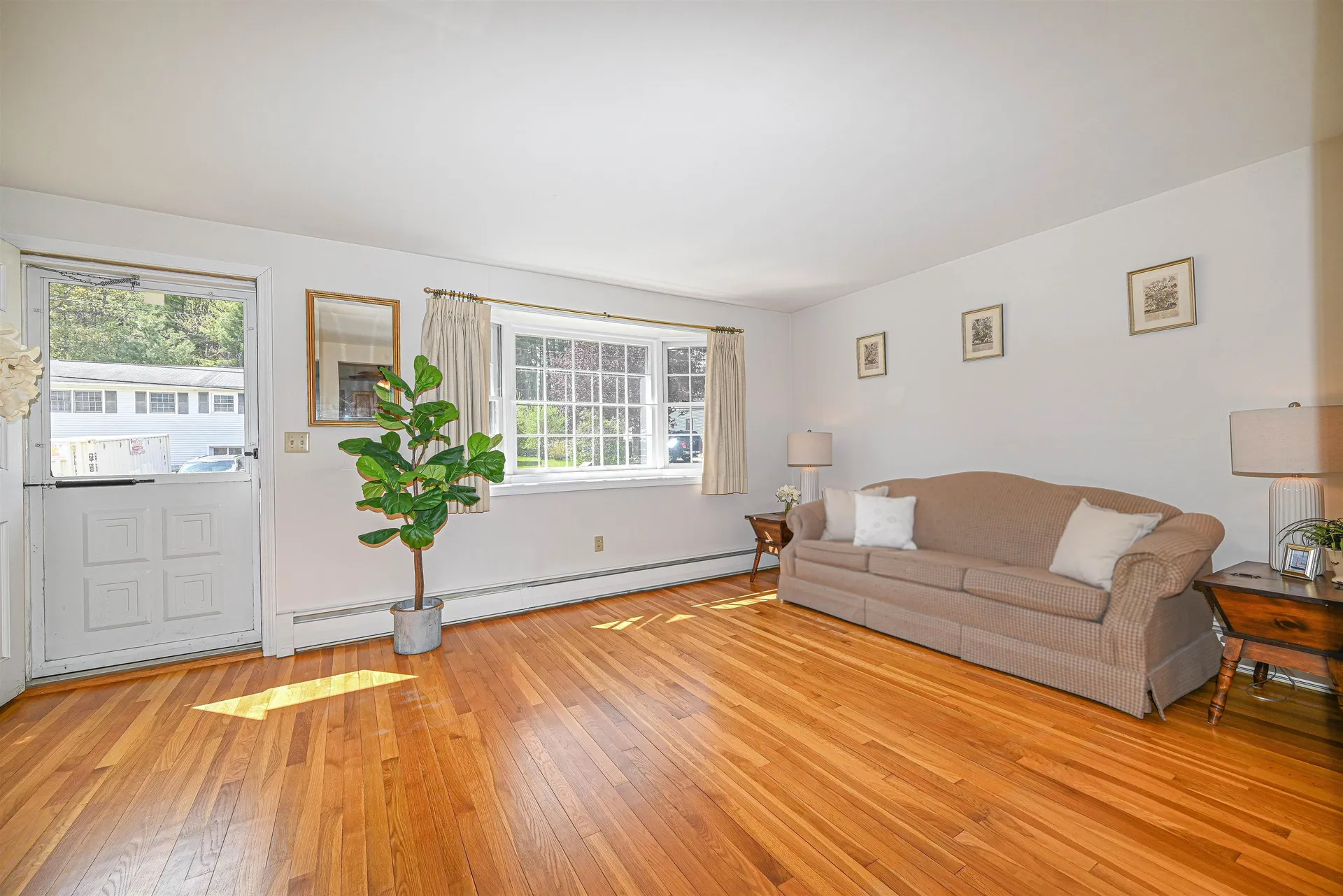 58 Sherwood Drive Hooksett NH 03106