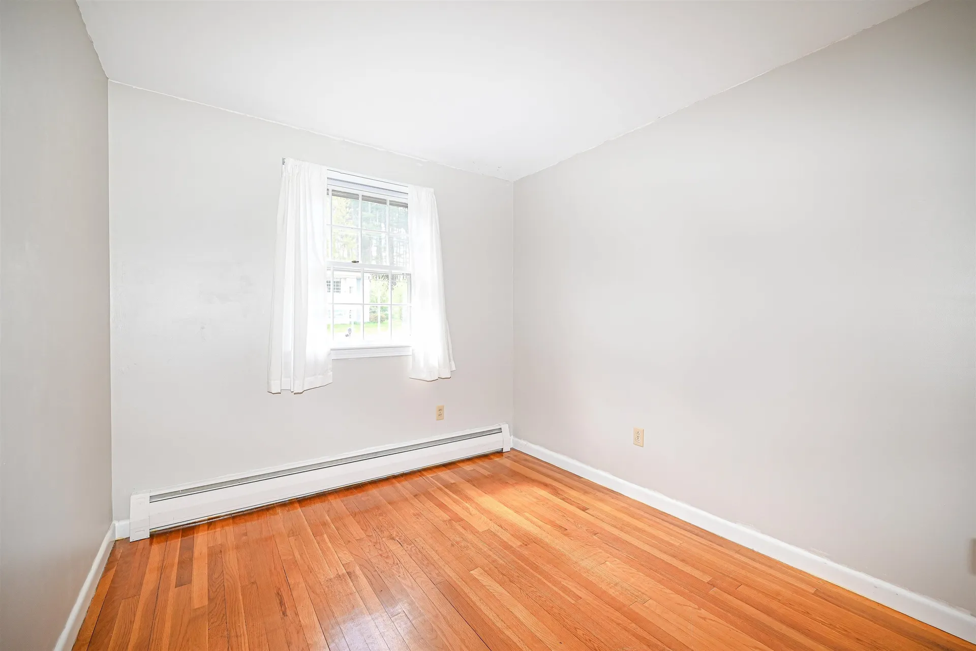 58 Sherwood Drive Hooksett NH 03106