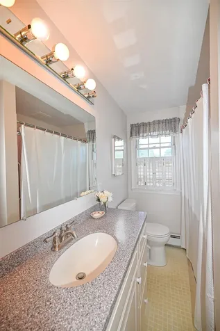 58 Sherwood Drive Hooksett NH 03106