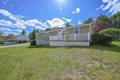 58 Sherwood Drive Hooksett NH 03106