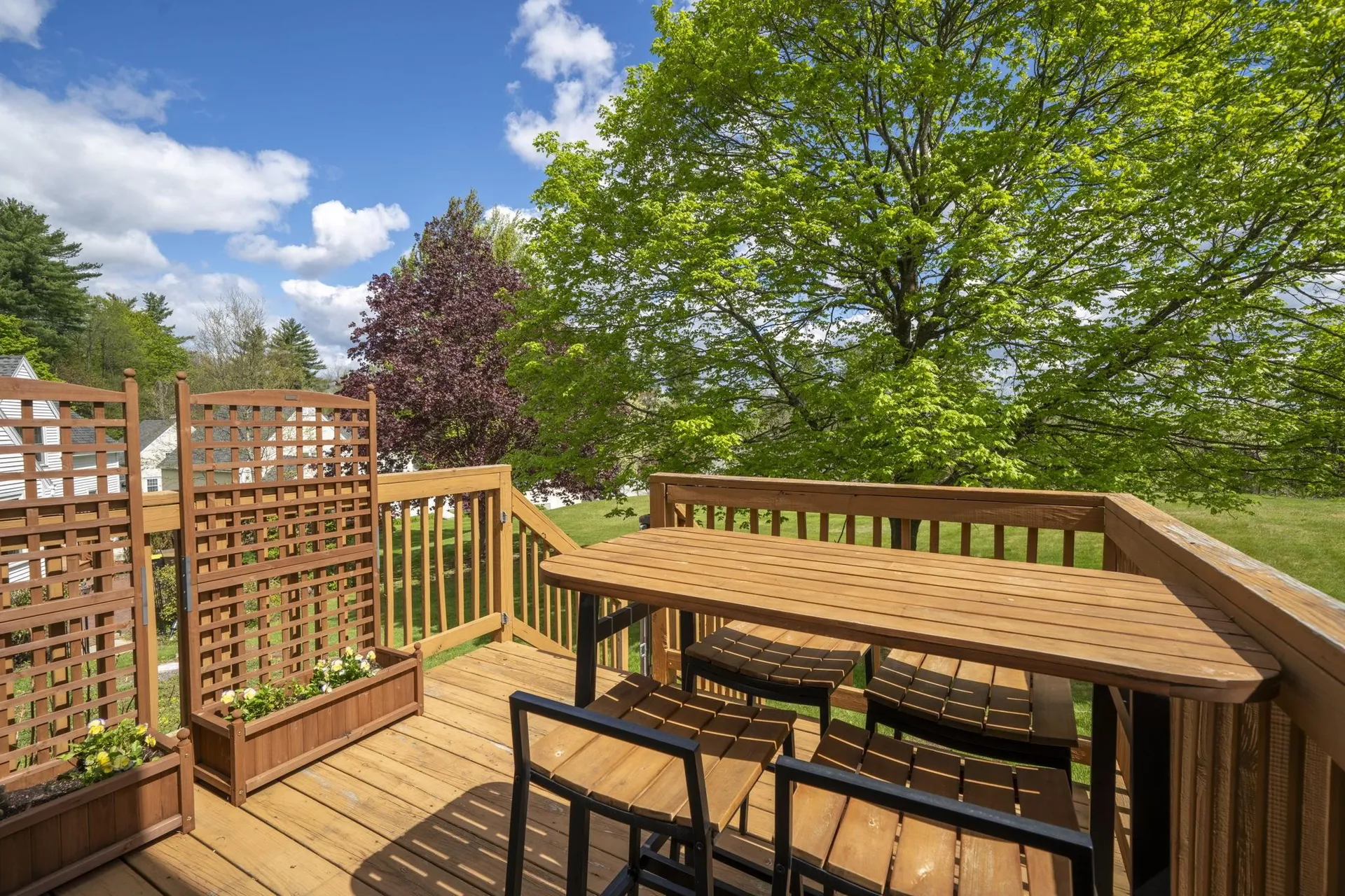 27 B Apple Tree Drive Goffstown NH 03045