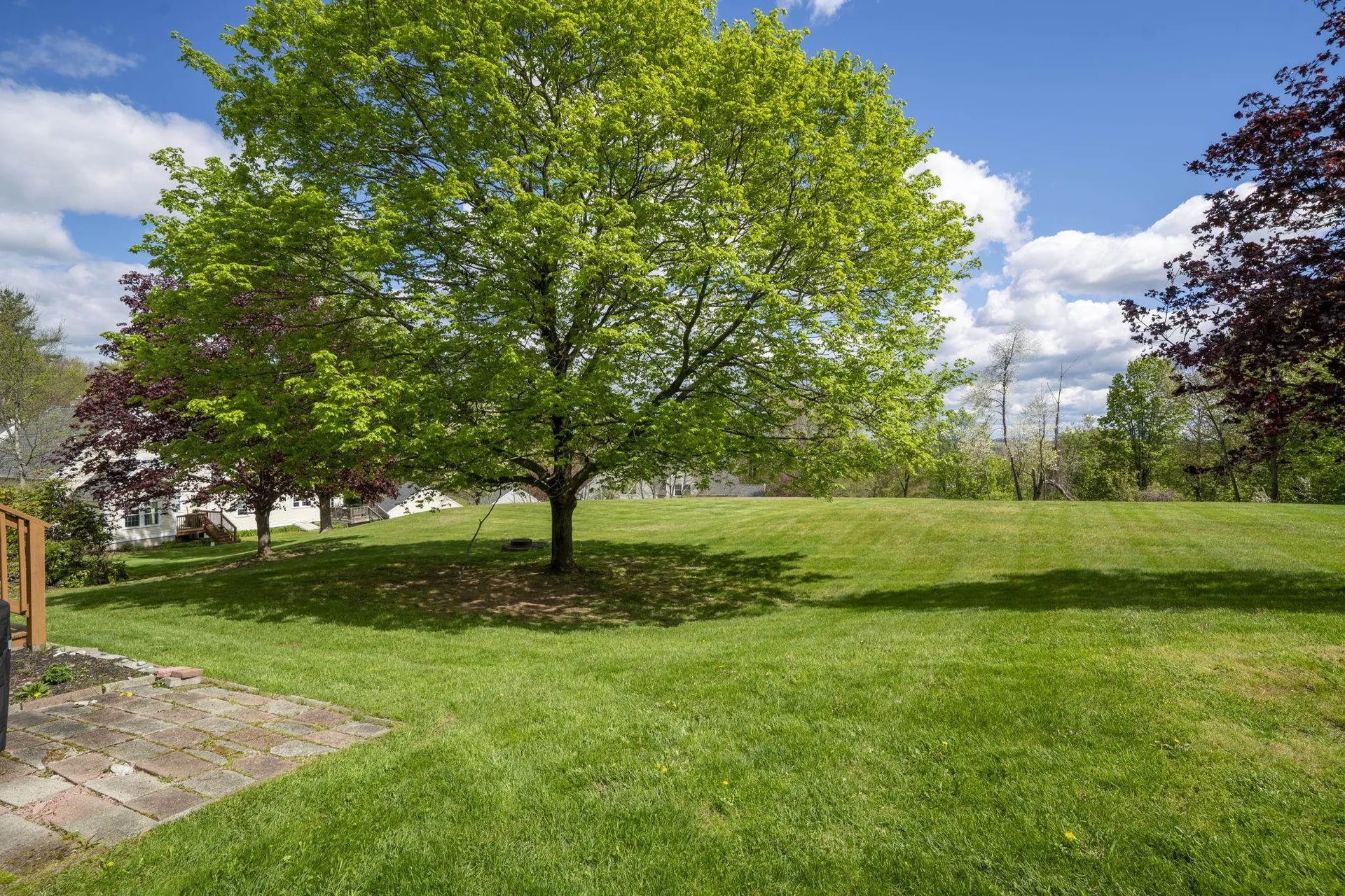 27 B Apple Tree Drive Goffstown NH 03045