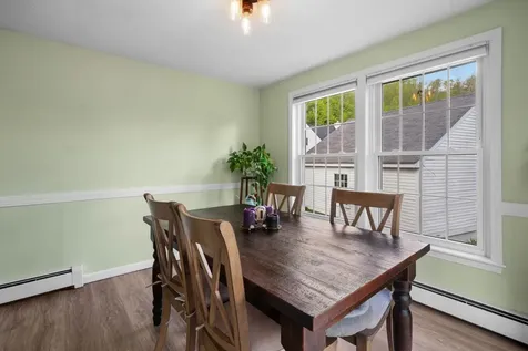 27 B Apple Tree Drive Goffstown NH 03045