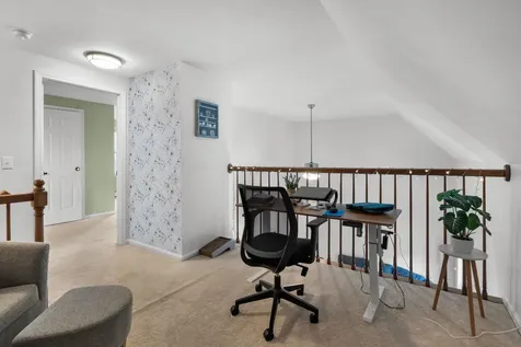 27 B Apple Tree Drive Goffstown NH 03045
