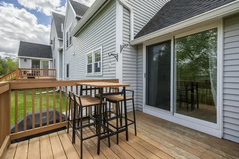 27 B Apple Tree Drive Goffstown NH 03045