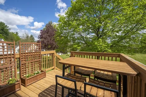 27 B Apple Tree Drive Goffstown NH 03045