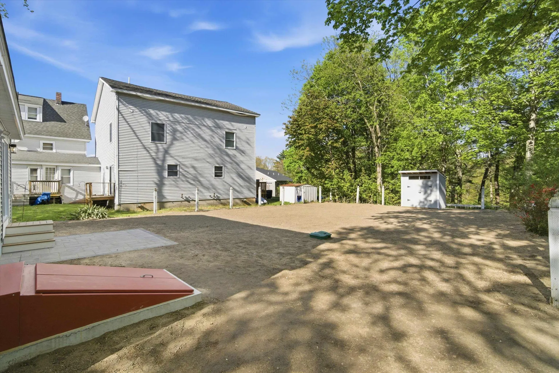 6 Pleasant Street Derry NH 03038