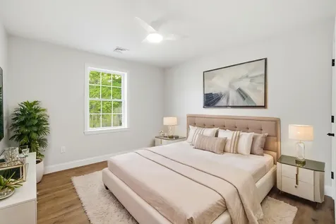 6 Pleasant Street Derry NH 03038