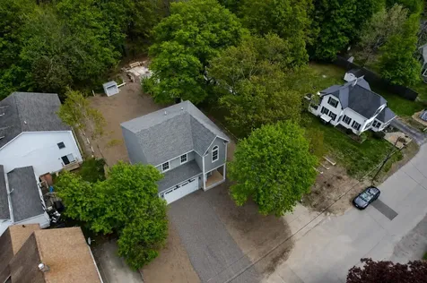 6 Pleasant Street Derry NH 03038