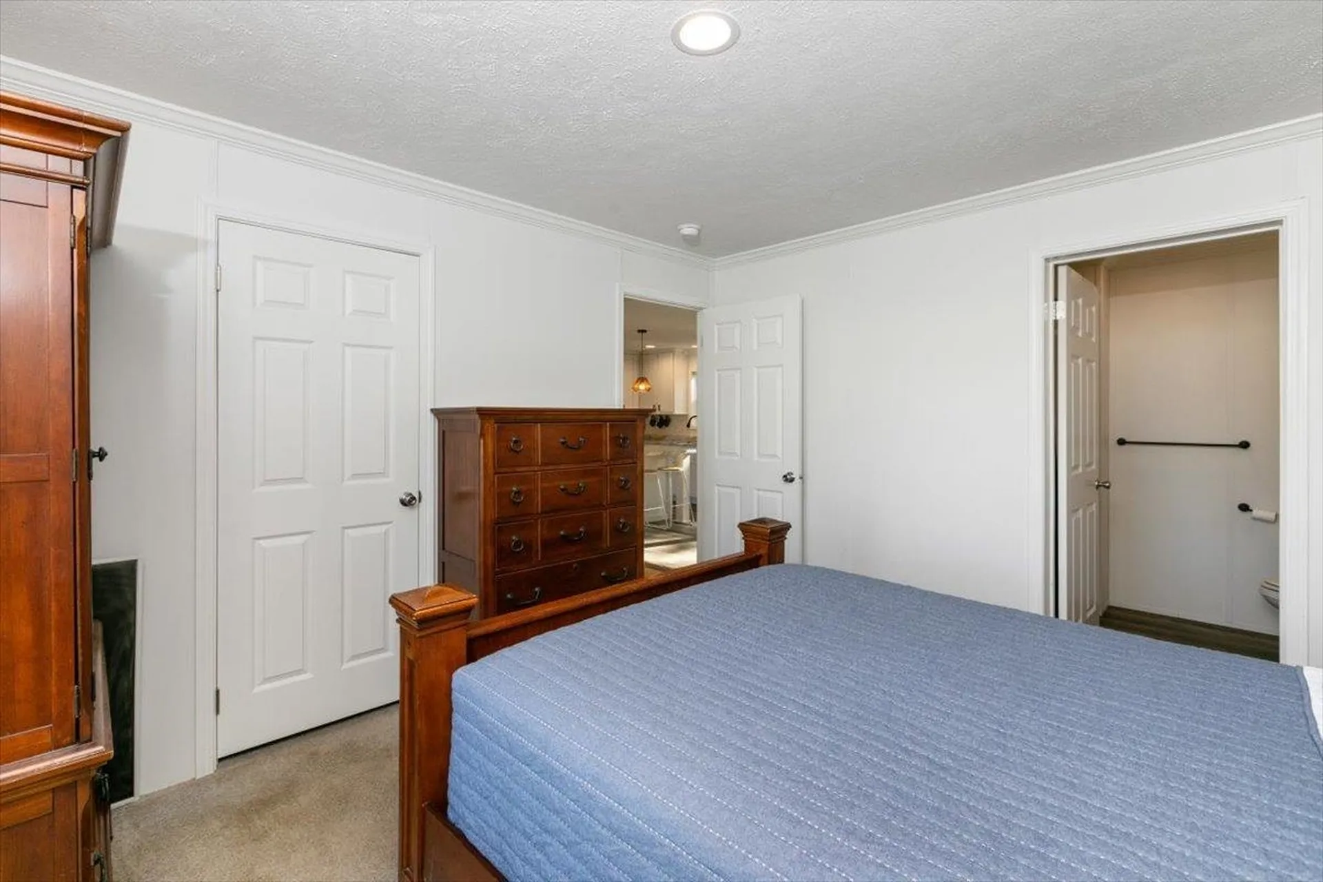 230 Chestnut Hill Road Rochester NH 03867
