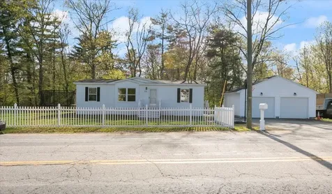 230 Chestnut Hill Road Rochester NH 03867