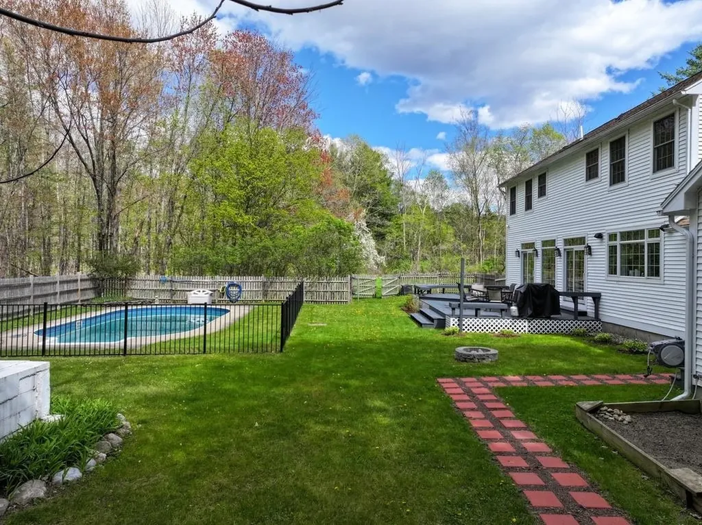 29 Kings Row Middlebury VT 05753