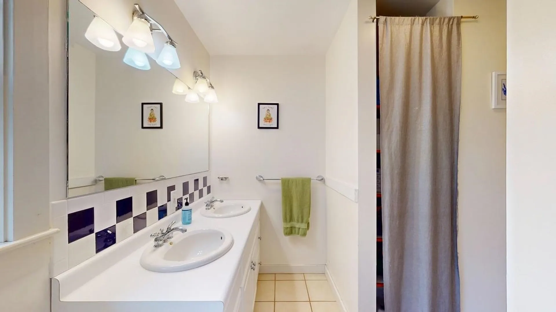 29 Kings Row Middlebury VT 05753