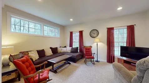 29 Kings Row Middlebury VT 05753