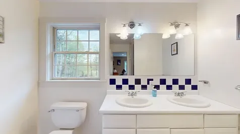 29 Kings Row Middlebury VT 05753