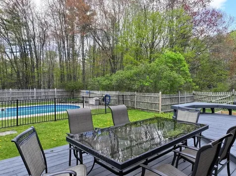 29 Kings Row Middlebury VT 05753