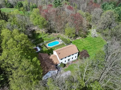 29 Kings Row Middlebury VT 05753