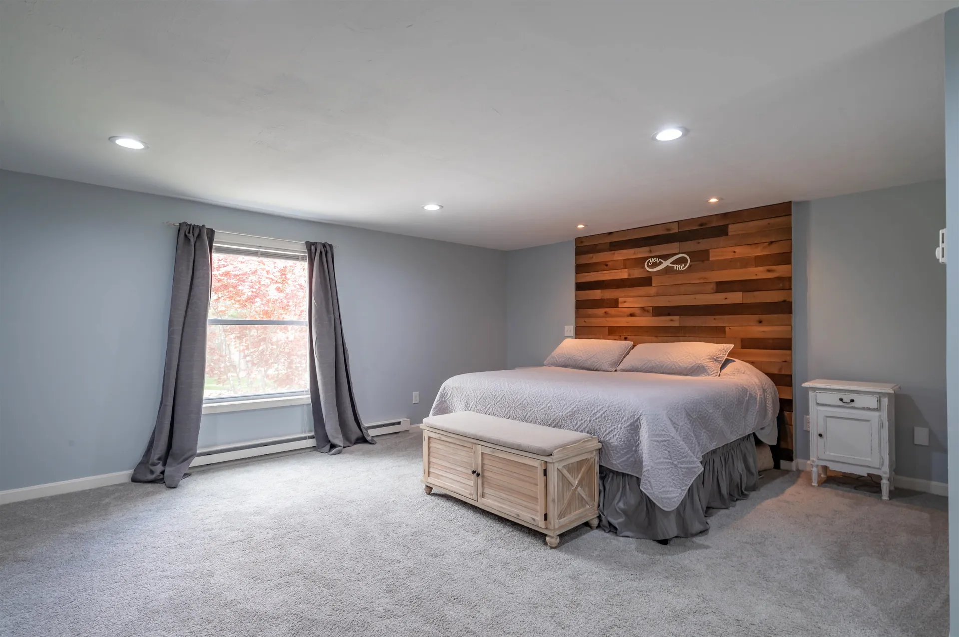 16 Sarah Drive Merrimack NH 03054