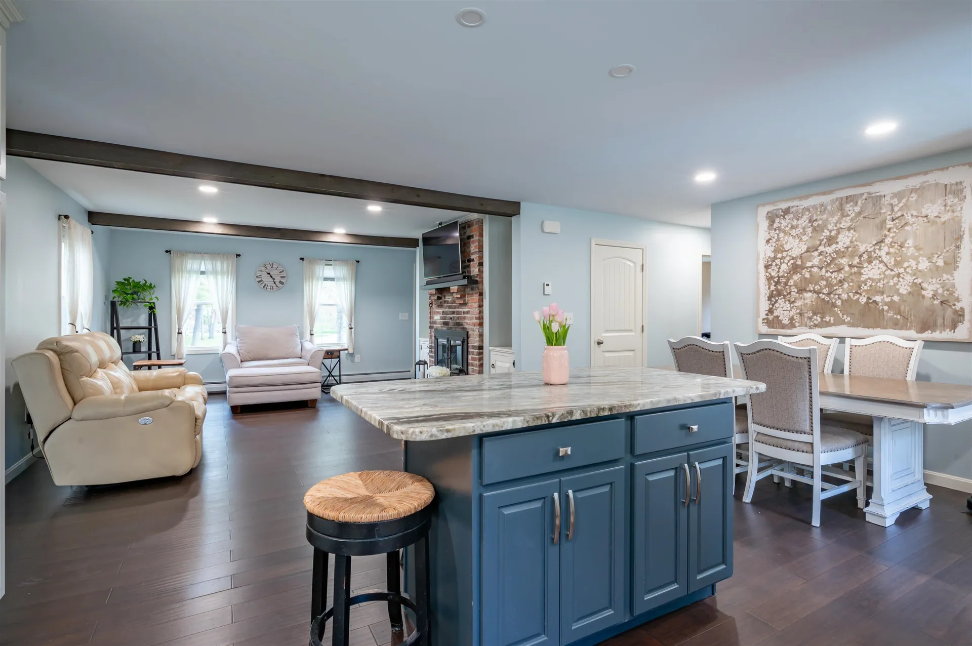 16 Sarah Drive Merrimack NH 03054