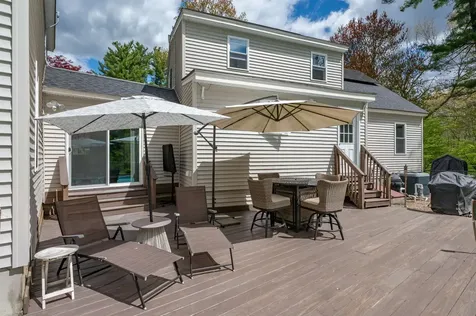 16 Sarah Drive Merrimack NH 03054