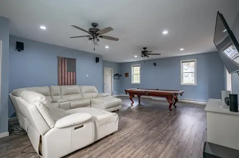 16 Sarah Drive Merrimack NH 03054