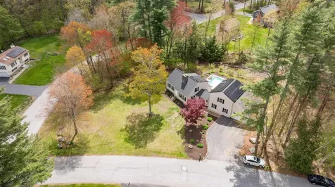 16 Sarah Drive Merrimack NH 03054