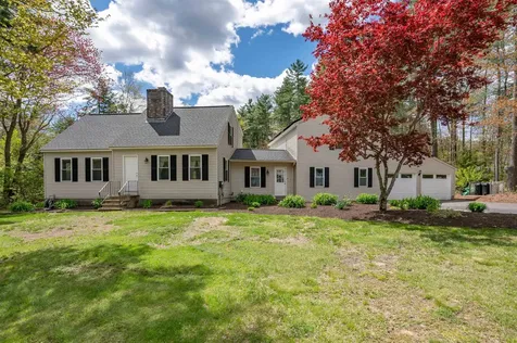 16 Sarah Drive Merrimack NH 03054