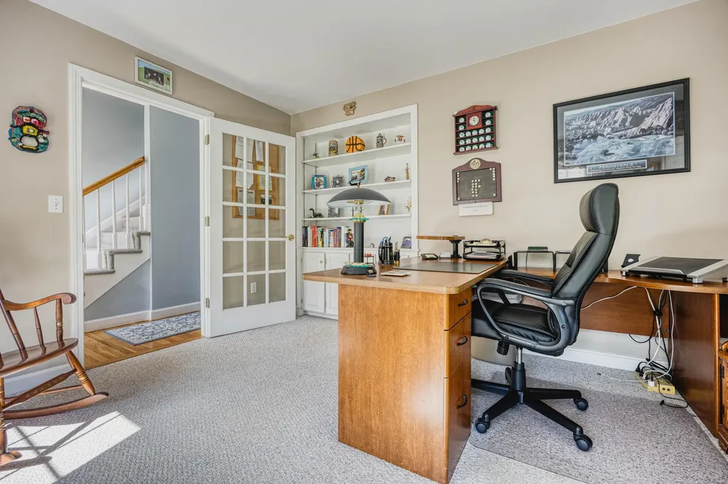 19 Bonnies Way Hampstead NH 03841