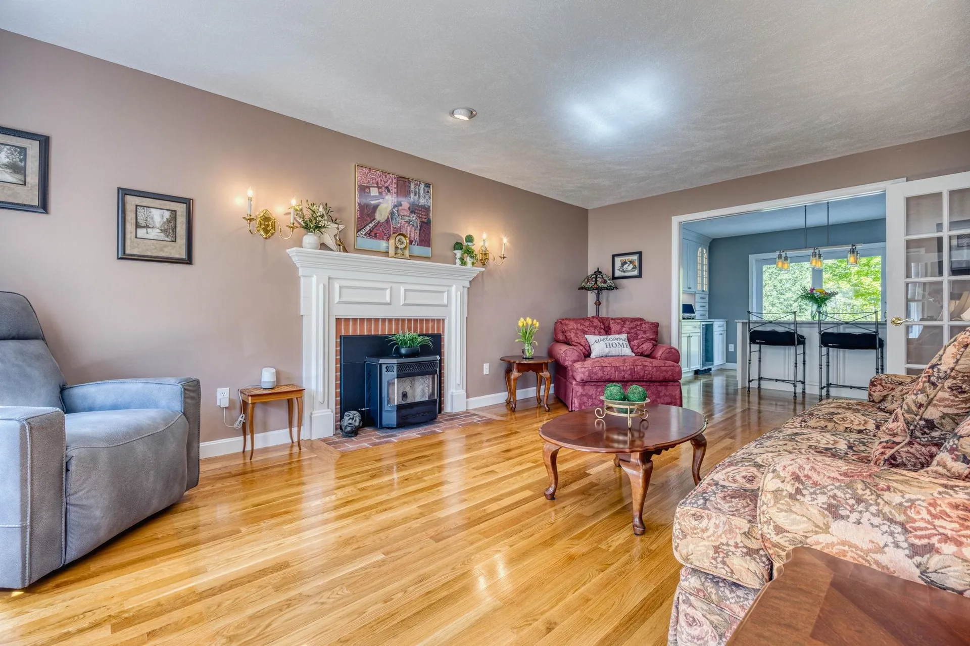 19 Bonnies Way Hampstead NH 03841