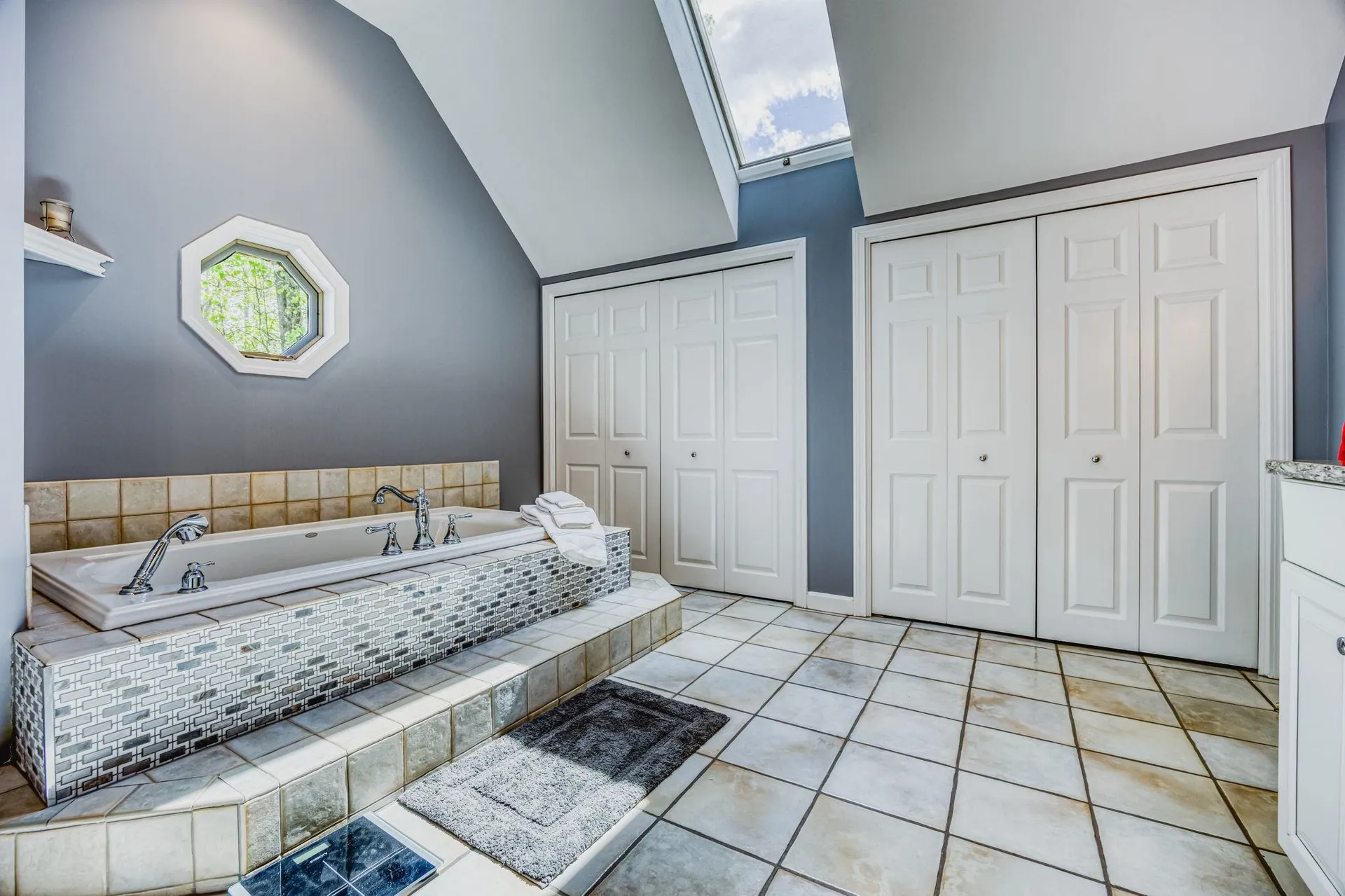 19 Bonnies Way Hampstead NH 03841