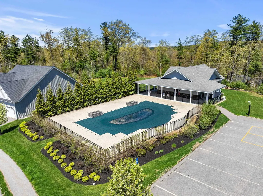 7 Catalpa Road Salem NH 03079