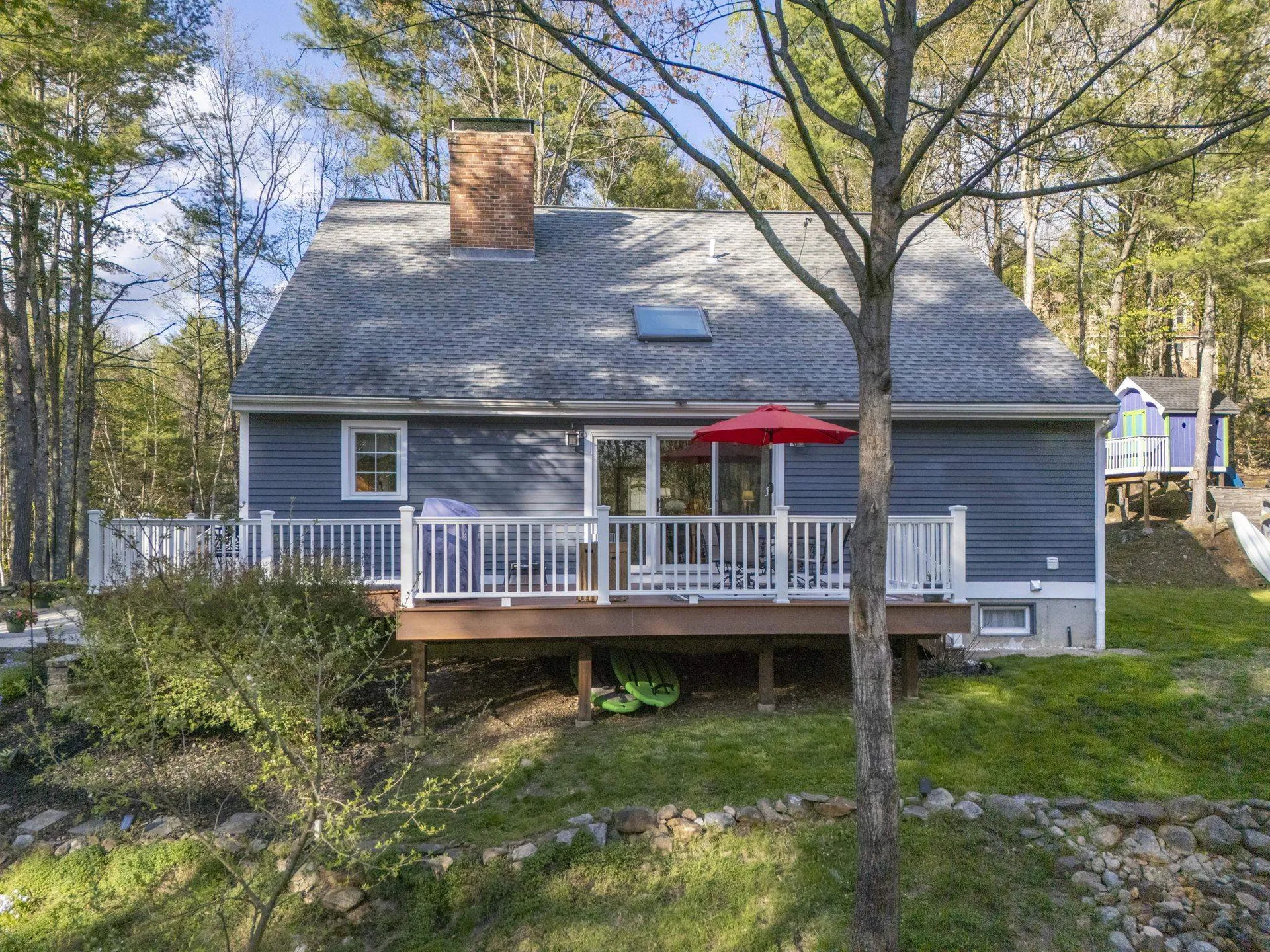8 Greenwood Road Weare NH 03281