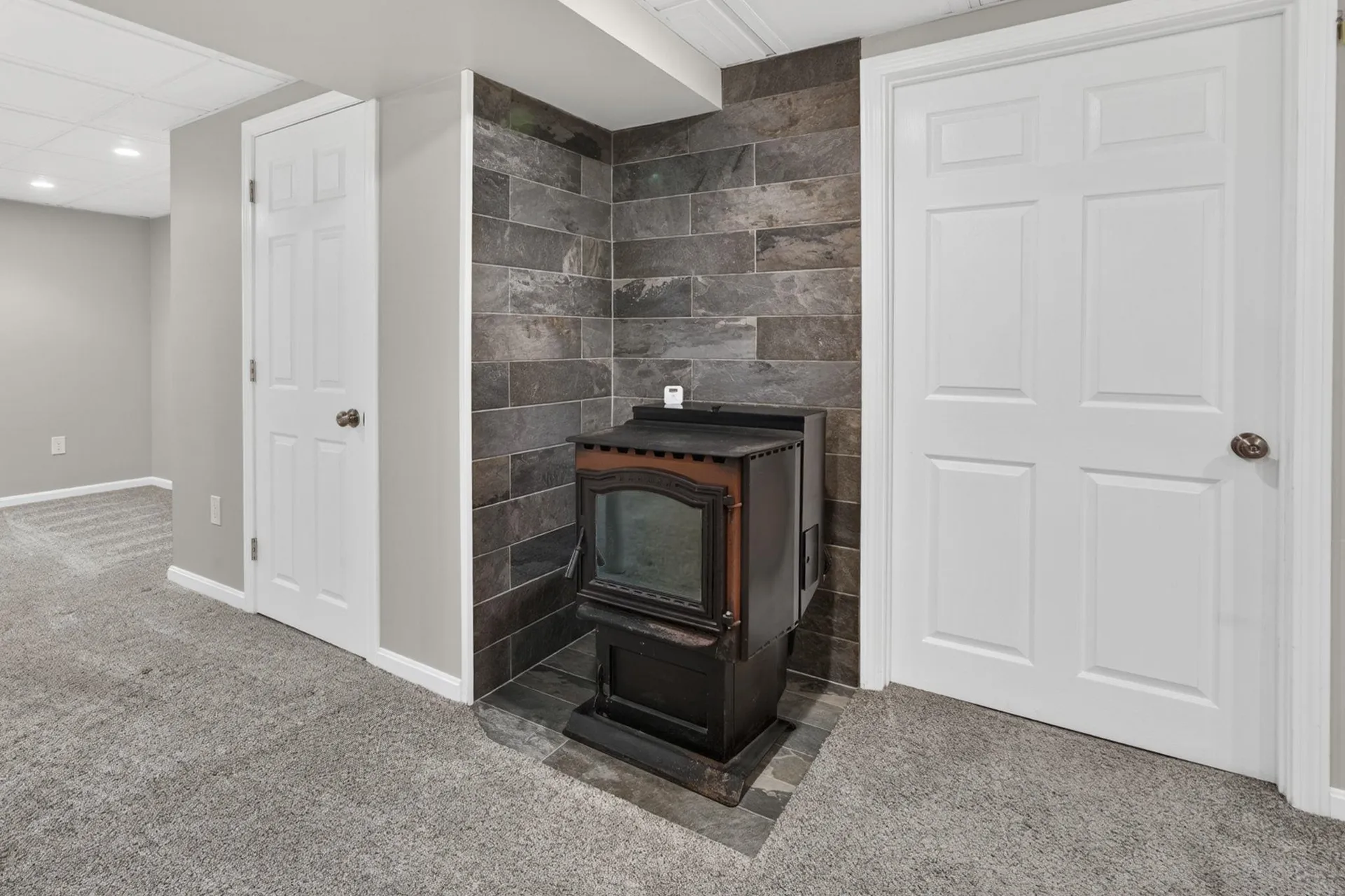 8 Greenwood Road Weare NH 03281