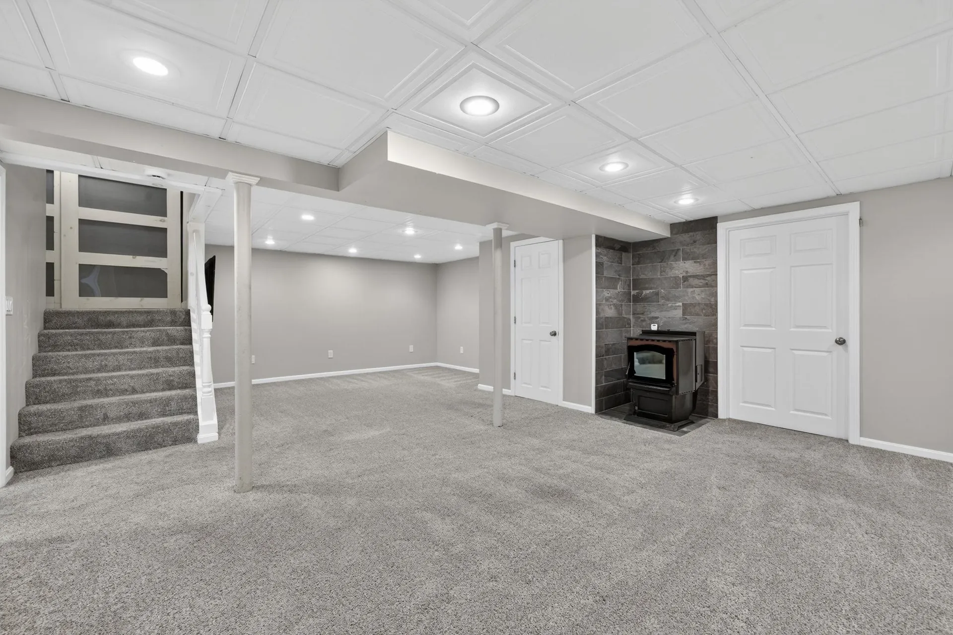 8 Greenwood Road Weare NH 03281