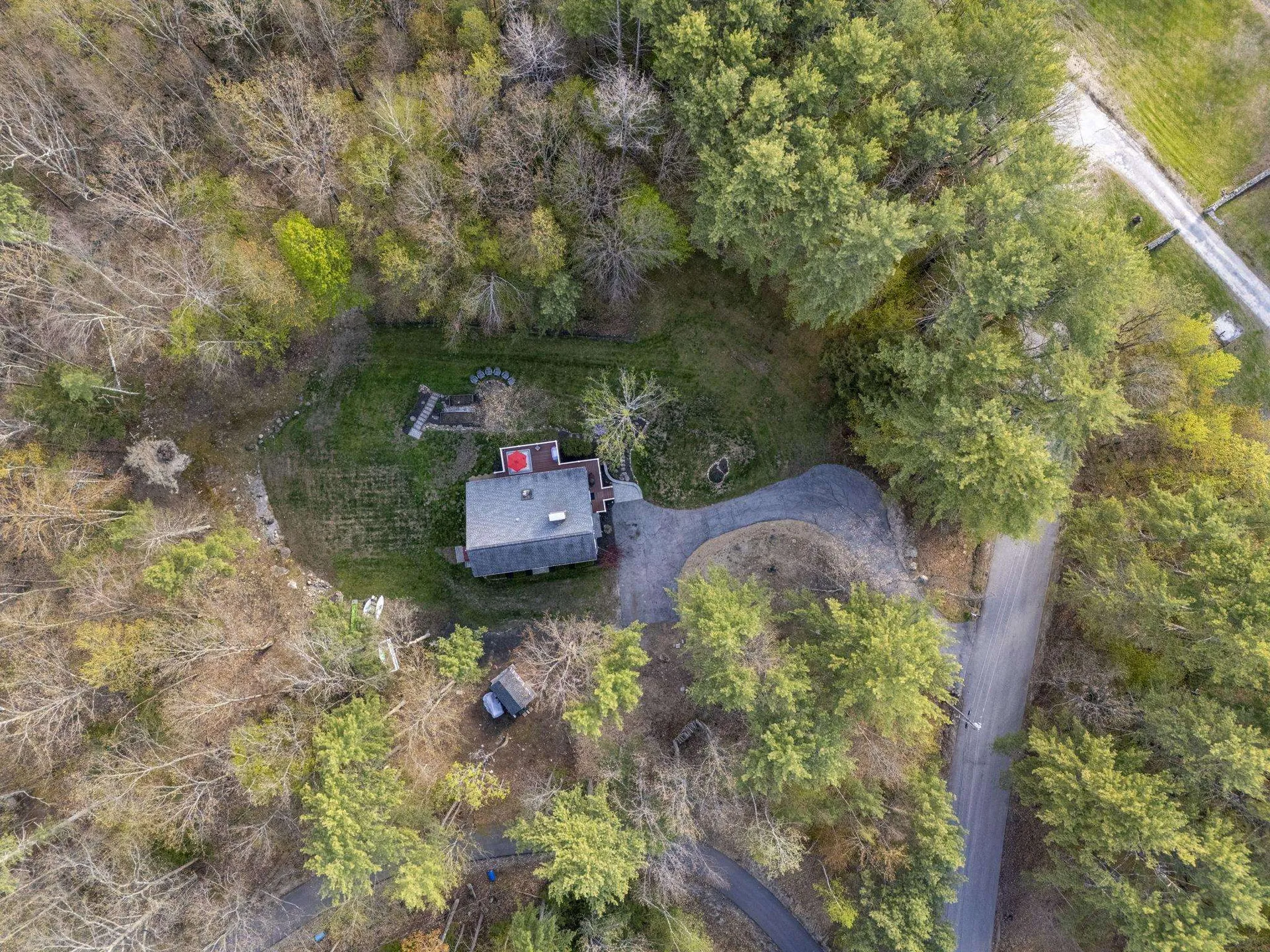 8 Greenwood Road Weare NH 03281